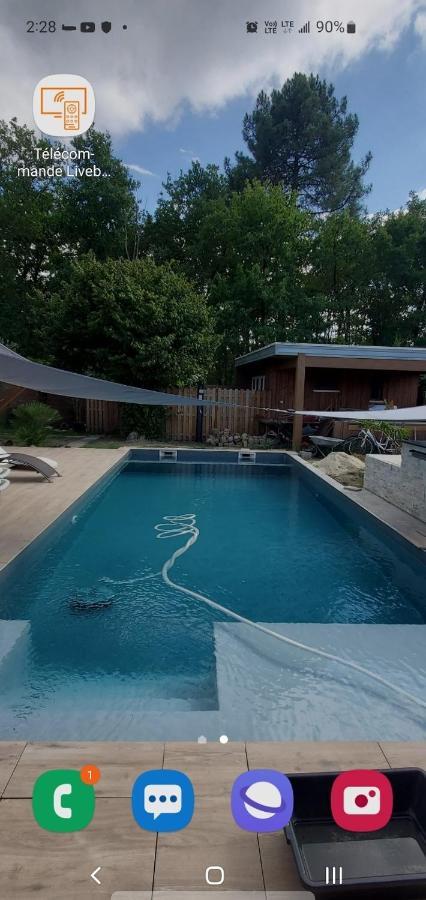 Le Chalet Au Bord Des Pistes Cyclables Sainte-Helene (Gironde) Exterior foto